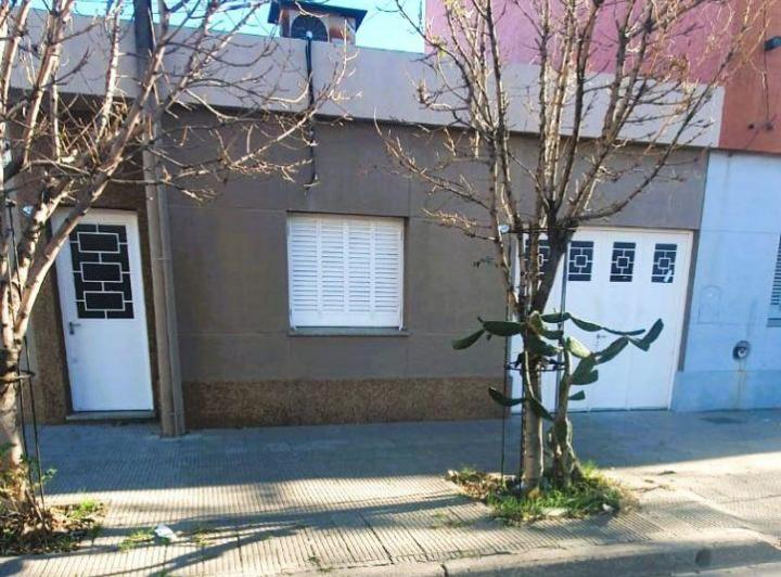 Casa · 100m² · 4 Ambientes · 1 Cochera