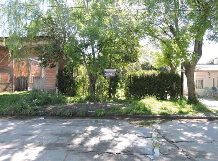 Terreno · 400m²