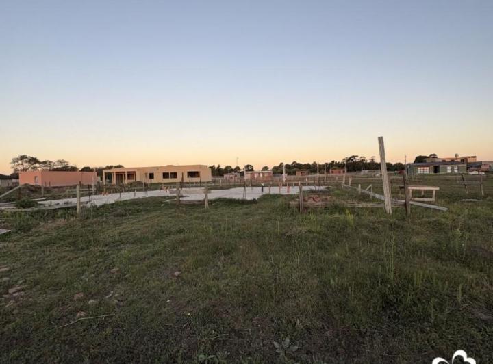 Terreno · 951m²
