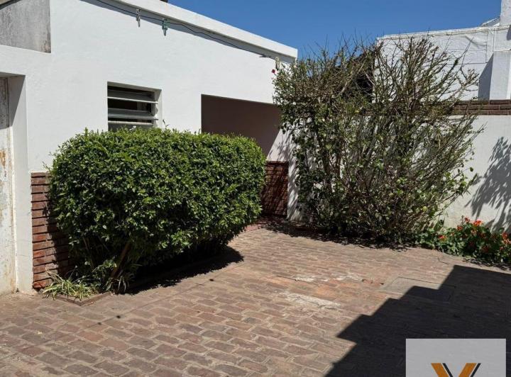 Casa · 90m² · 6 Ambientes
