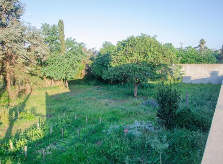 Terreno · 1200m²
