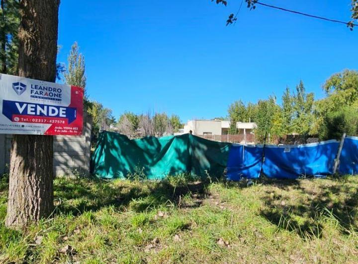Terreno · 969m²