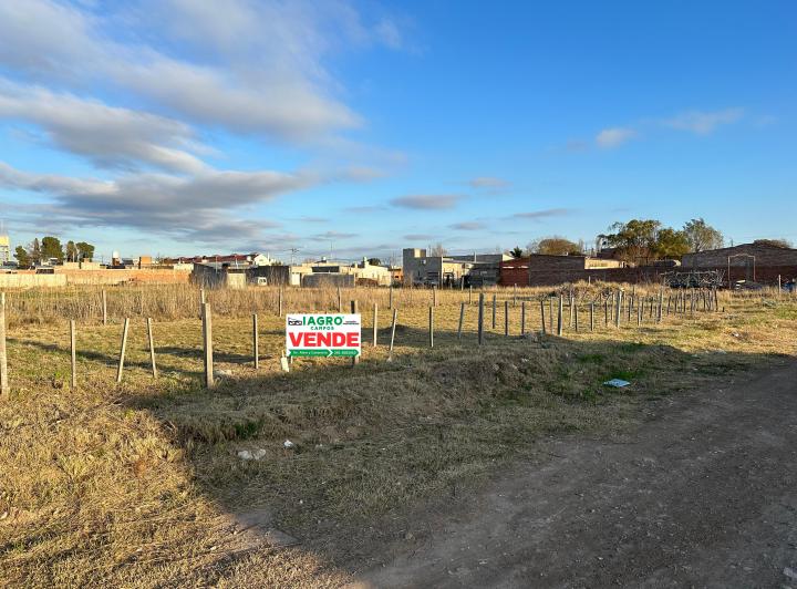 Terreno · 328m²