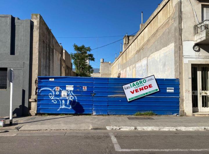 Terreno · 381m²