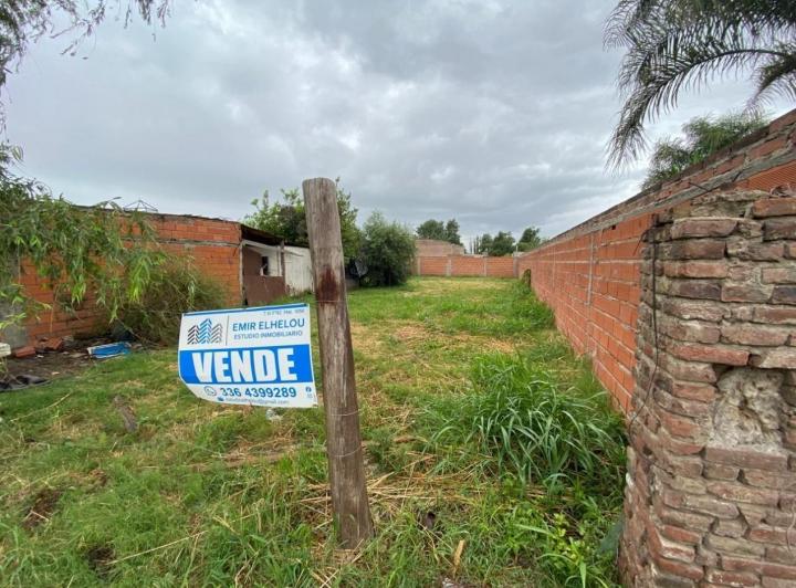 Terreno · 311m²