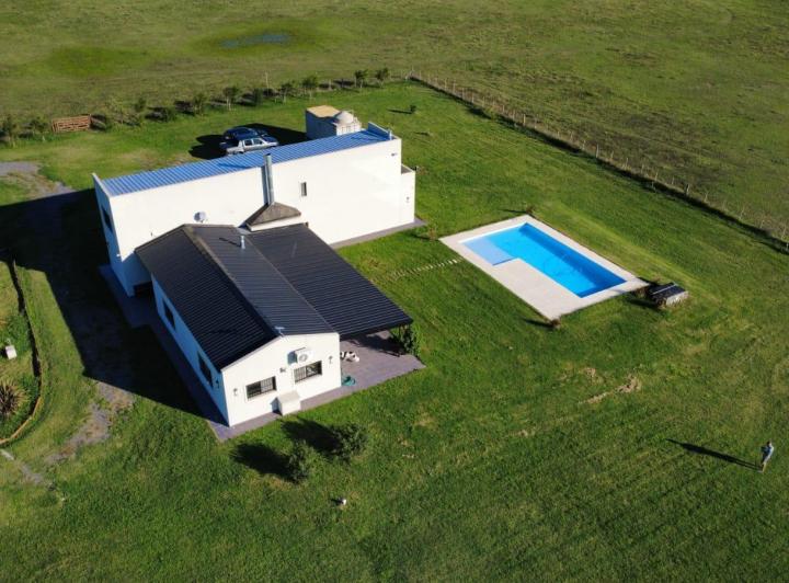 Campo · 300m² · 5 Ambientes