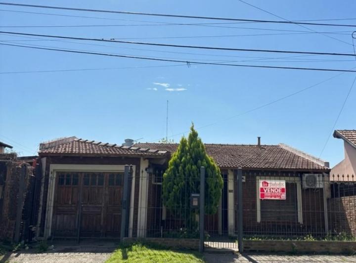 Casa · 120m² · 2 Dormitorios
