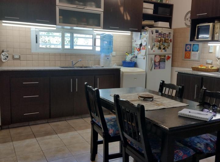 Casa · 110m² · 3 Ambientes · 3 Cocheras