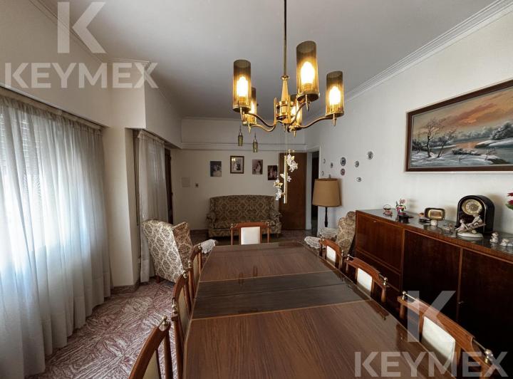 Casa · 150m² · 4 Ambientes · 1 Cochera