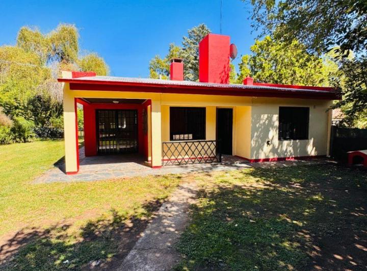 Quinta vacacional · 90m² · 5 Ambientes · 1 Cochera