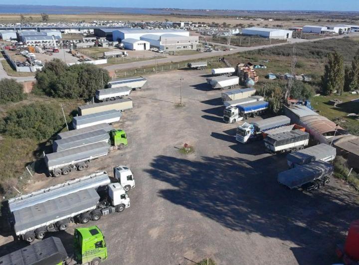 Terreno · 13000m²