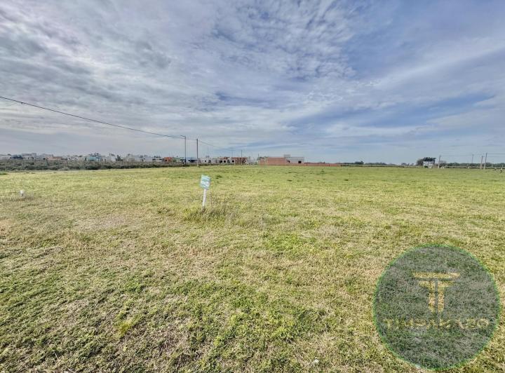 Terreno · 300m²