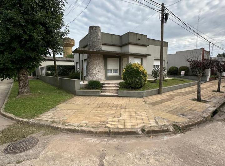 Casa · 165m² · 4 Ambientes