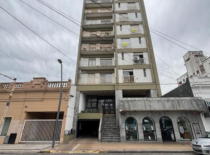 Departamento · 70m² · 3 Ambientes · 1 Cochera