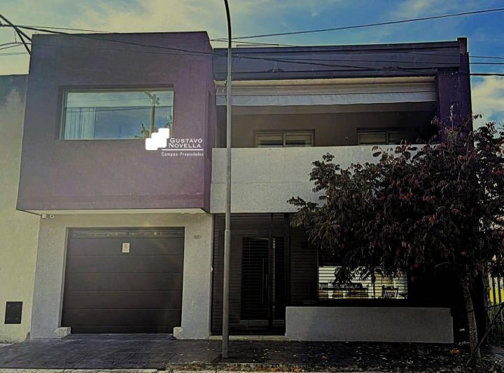 Casa · 190m² · 7 Ambientes · 1 Cochera