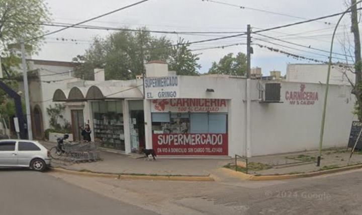 Local comercial · 207m²