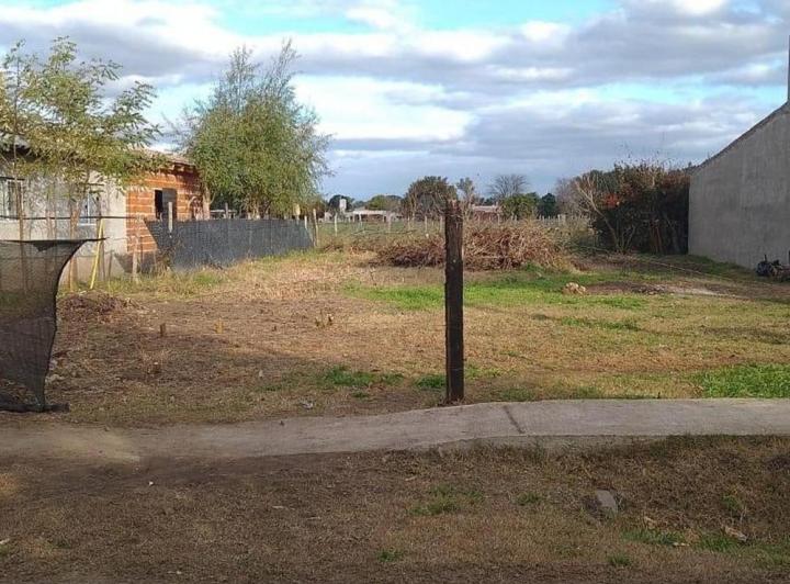 Terreno · 400m²