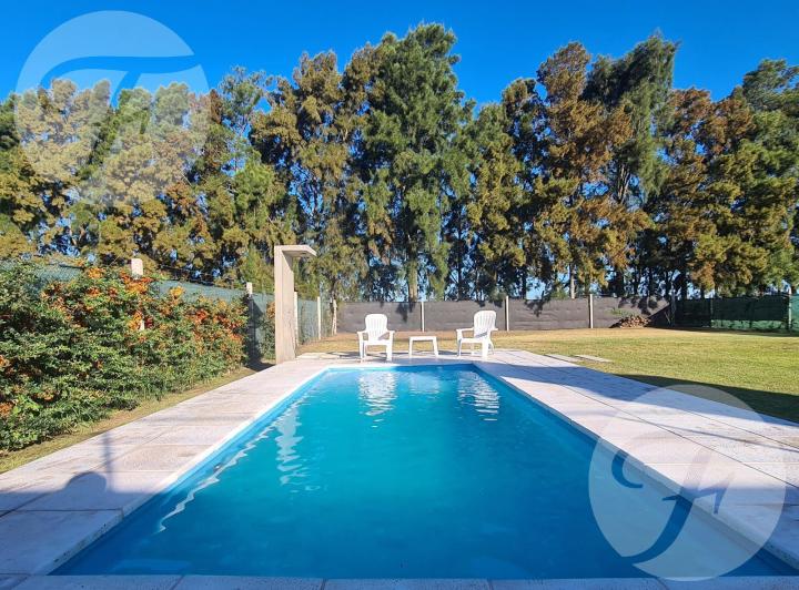Casa · 132m² · 4 Ambientes · 2 Cocheras