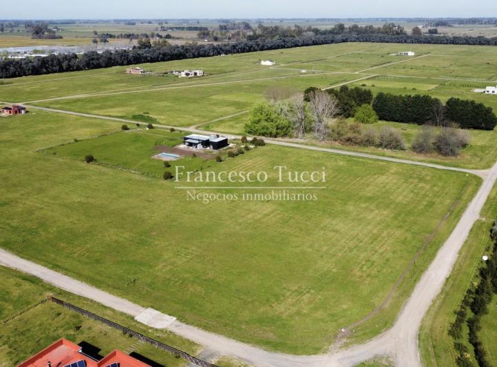 Terreno · 2987m²