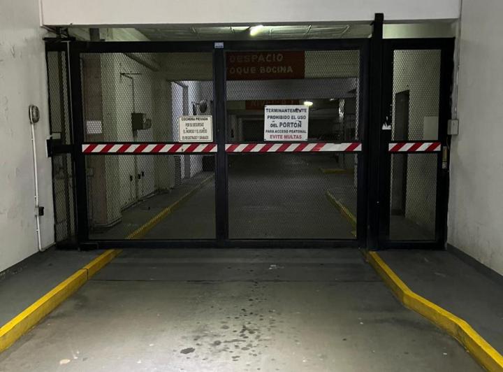 Garage · 18m²
