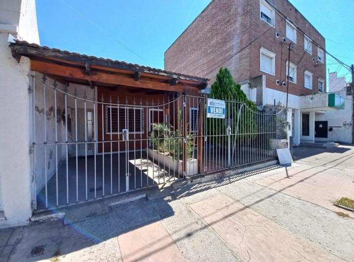 Casa · 125m² · 4 Ambientes · 1 Cochera