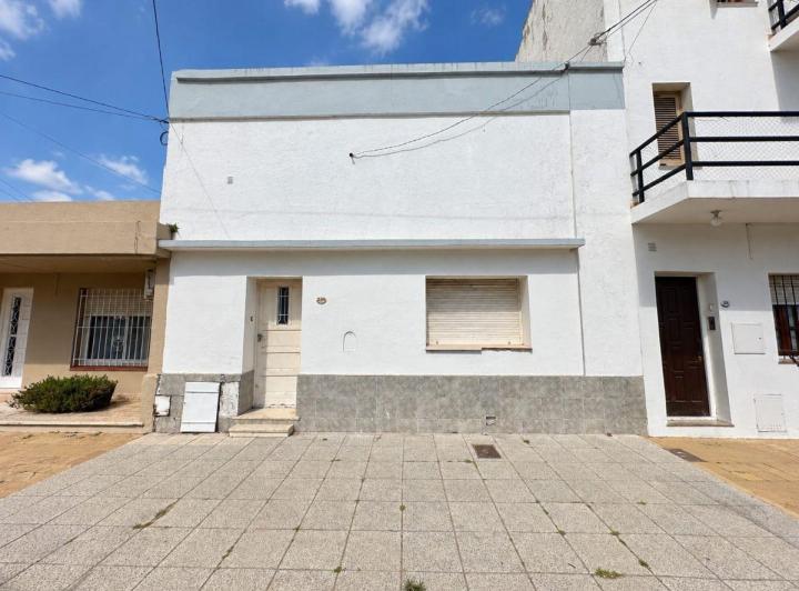 Casa · 68m² · 4 Ambientes