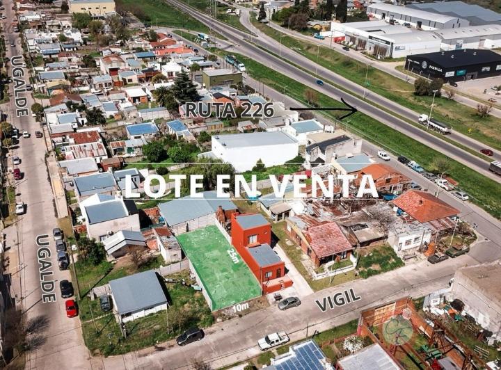 Terreno · 250m²