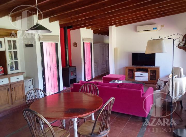 Casa · 130m² · 4 Ambientes · 1 Cochera