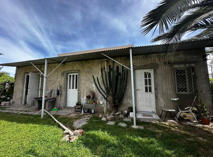 Casa · 43m² · 2 Ambientes · 1 Cochera