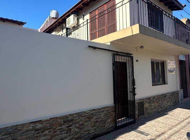 Casa · 105m² · 5 Ambientes