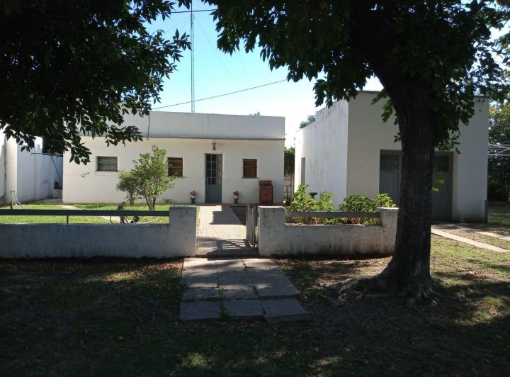 Casa · 92m² · 5 Ambientes · 1 Cochera