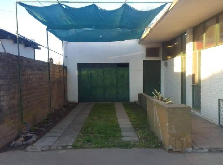 Casa · 50m² · 5 Ambientes · 1 Cochera