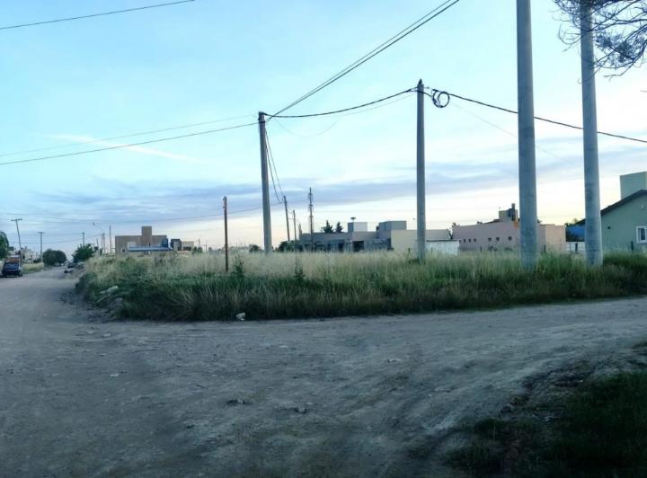 Terreno · 325m²