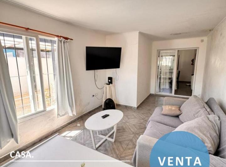Casa · 85m² · 4 Ambientes · 1 Cochera