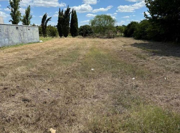 Terreno · 900m²