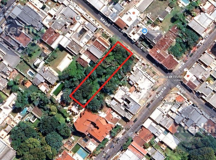 Terreno · 387m²