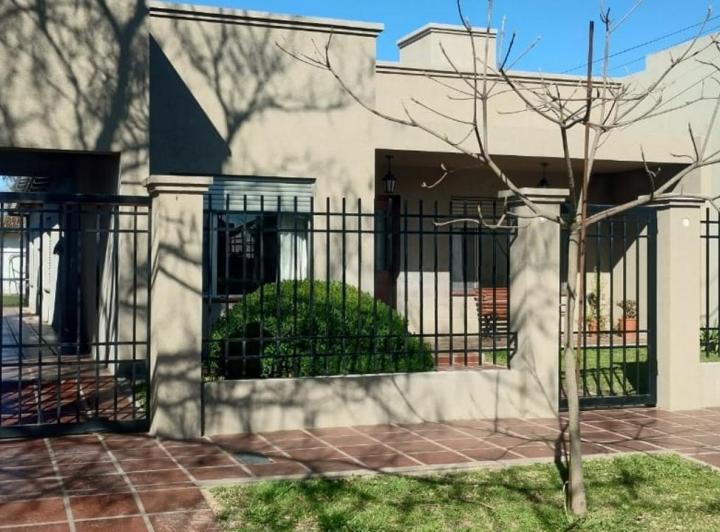 Casa · 145m² · 4 Ambientes