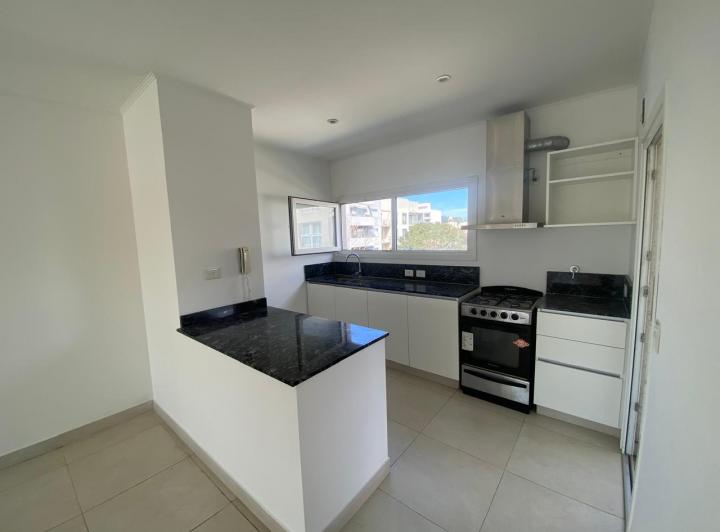 Departamento · 95m² · 3 Ambientes · 1 Cochera