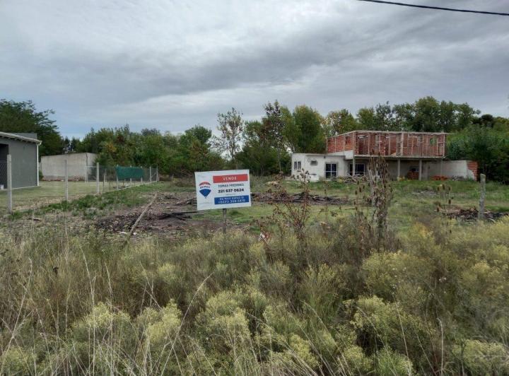 Terreno · 740m²