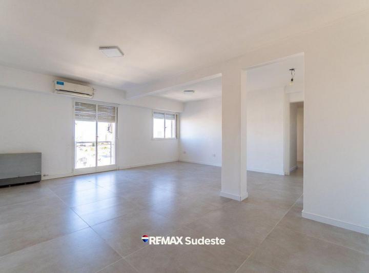 Departamento · 83m² · 3 Ambientes