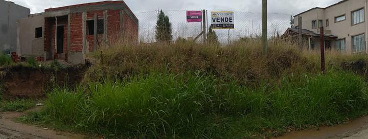 Terreno · 650m²