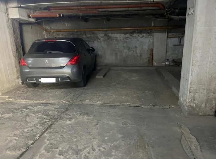 Garage · 12m²