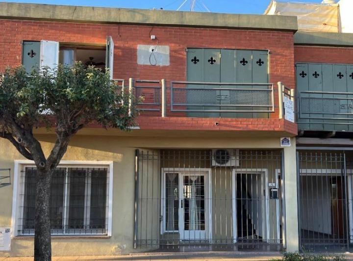 Casa · 230ha · 5 Ambientes
