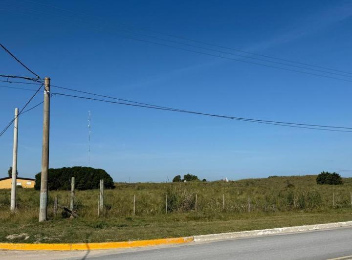 Terreno · 3991m²