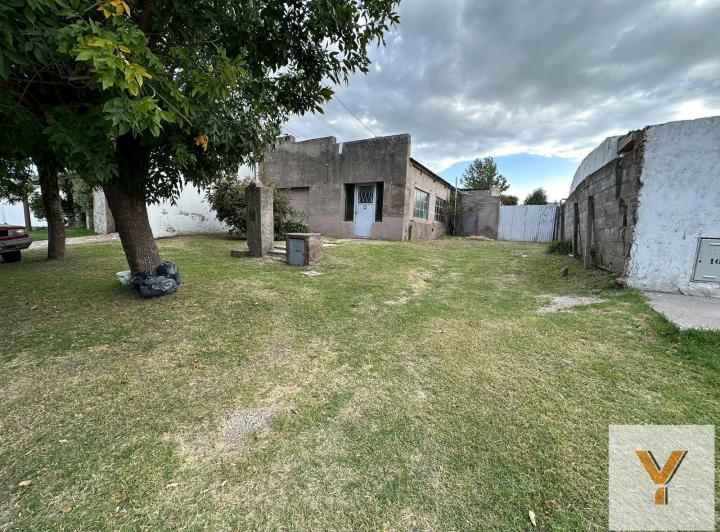 Casa · 60m² · 6 Ambientes · 1 Cochera
