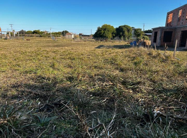 Terreno · 1328m²