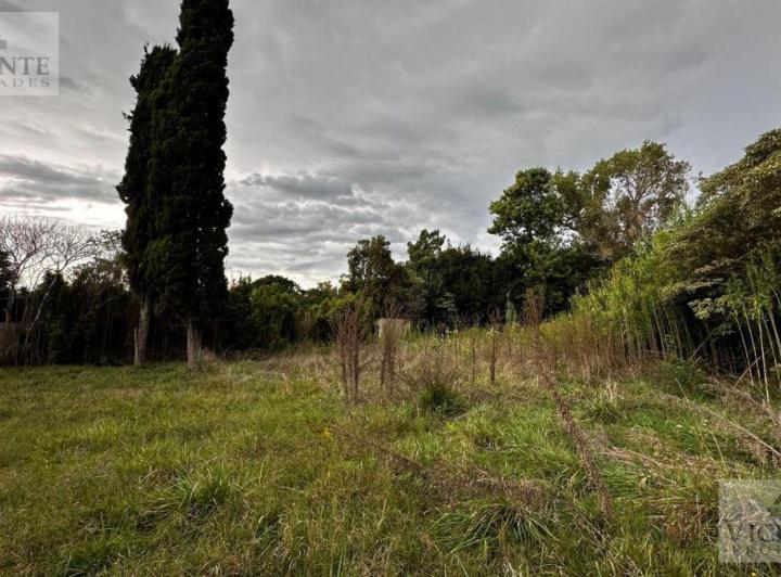 Terreno · 769m²
