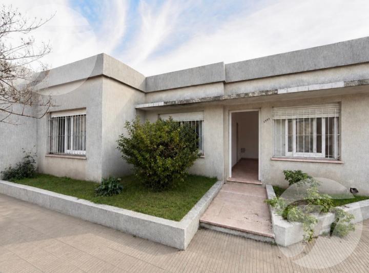 Casa · 152m² · 5 Ambientes · 2 Cocheras