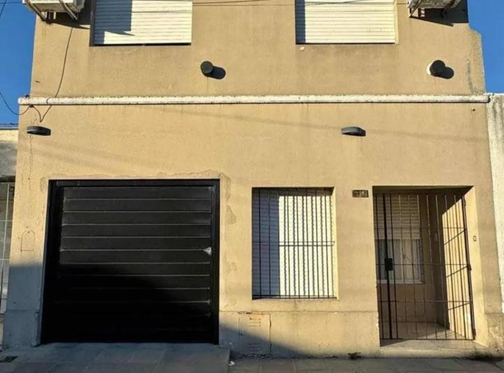 Casa · 180m² · 4 Ambientes