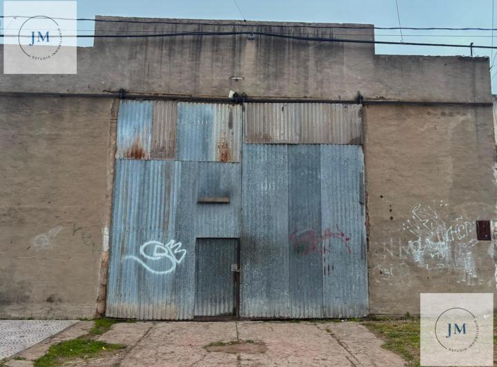 Bodega-Galpón · 600m²
